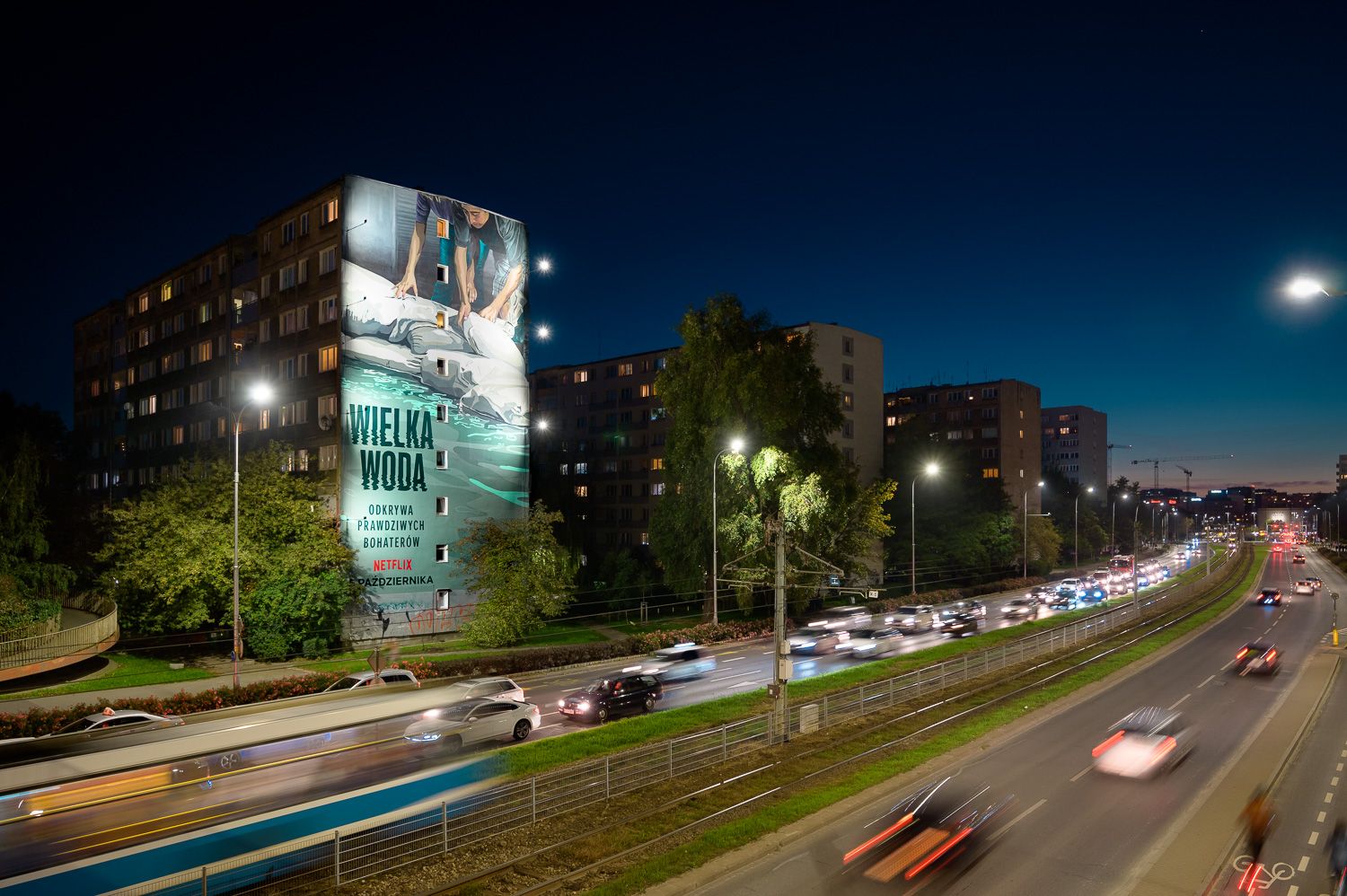 mural namalowany przez good looking studio we wrocławiu przy ul legnickiej 18 dla netflixa