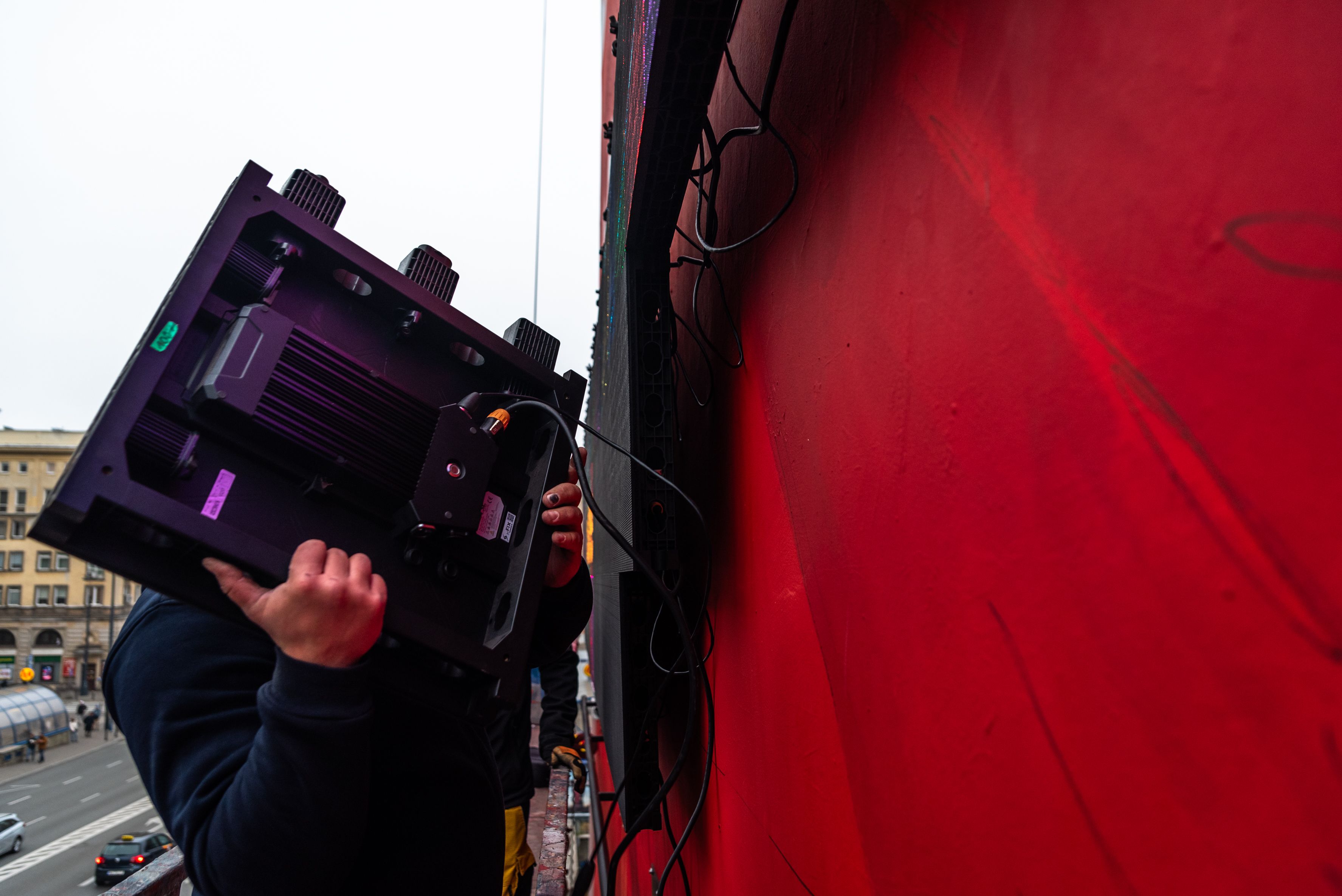 montaż ekranów good looking