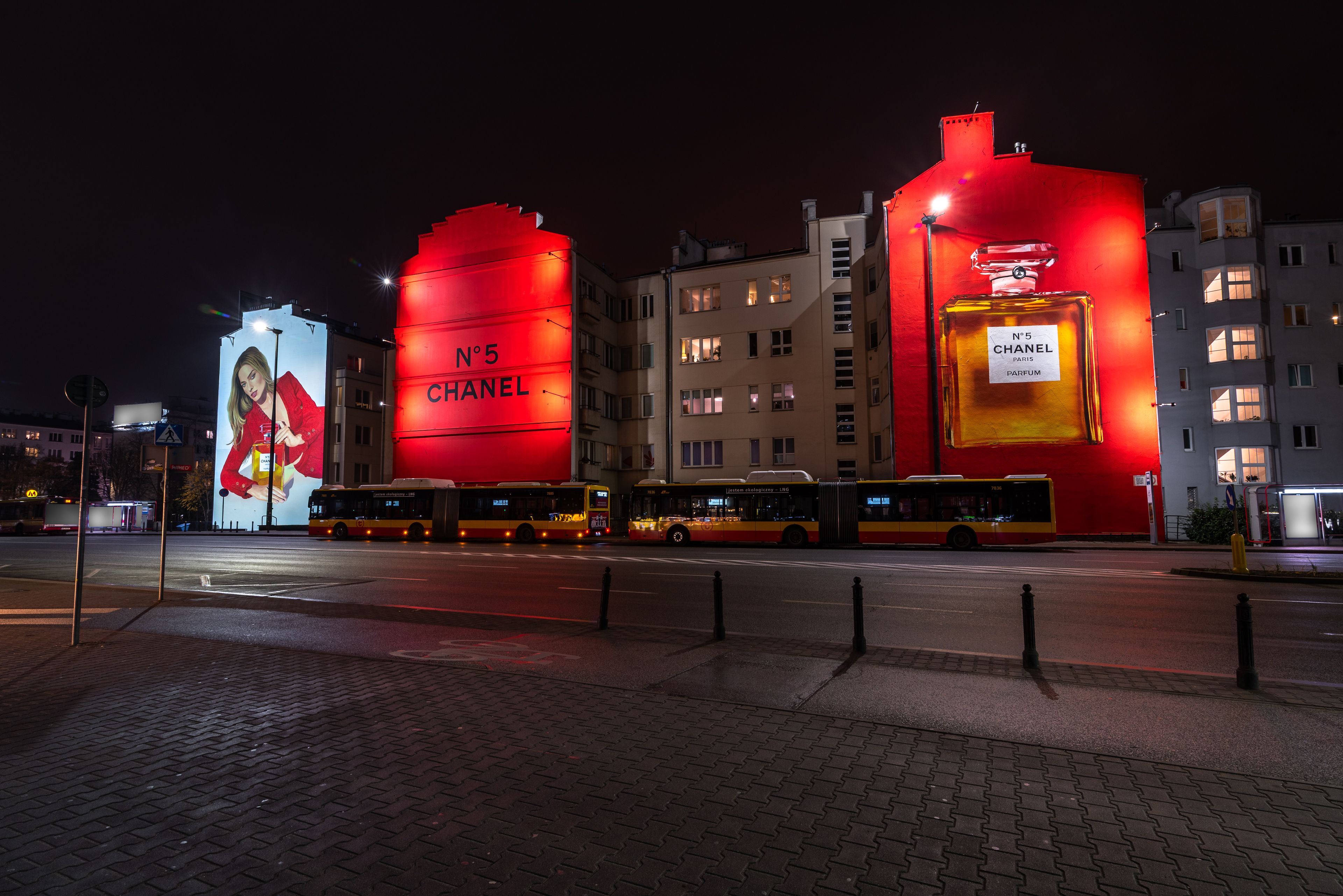 good looking namalowało mural dla chanel na jaworzyńskiej w warszawie