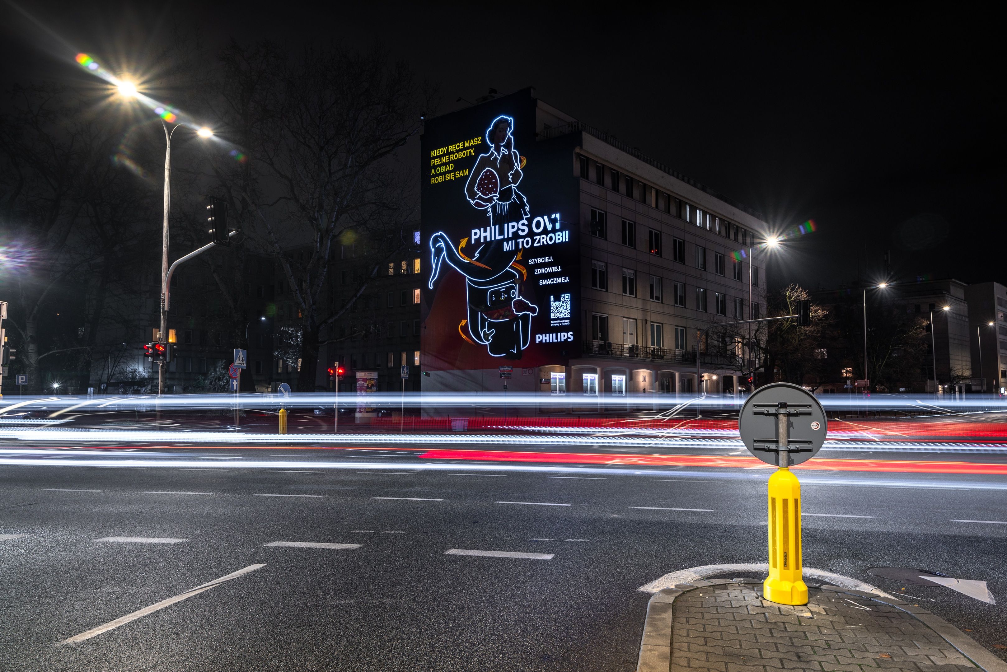 Good Looking namalowało mural w Warszawie przy ulicy Boya-Żeleńskiego 6 dla Philips