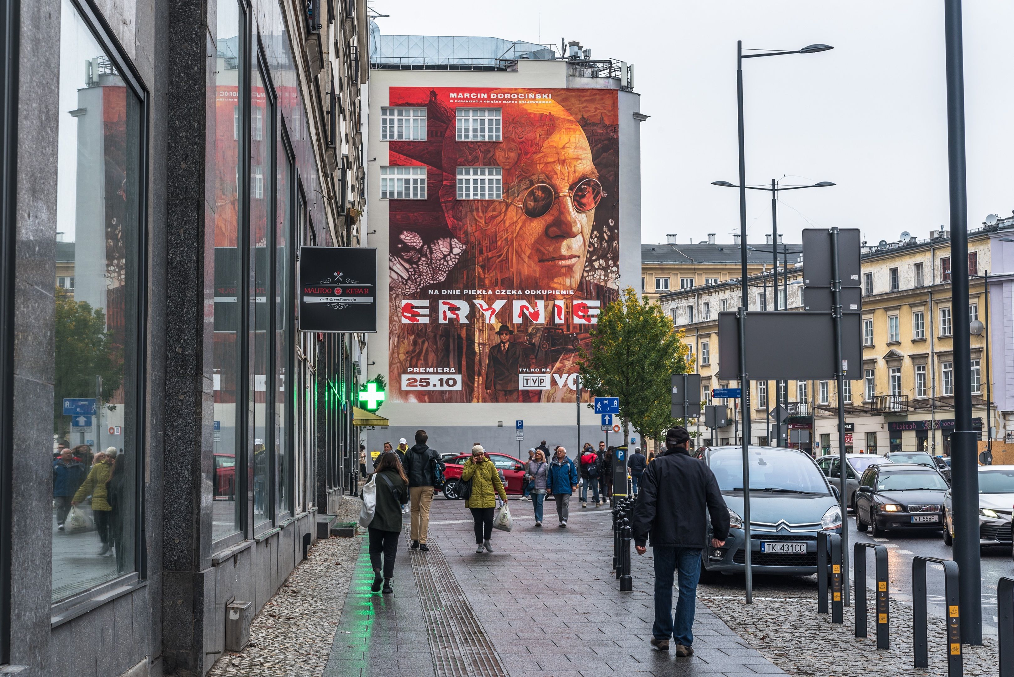 Good Looking, mural w Warszawie przy ulicy Brackiej 25, Erynie