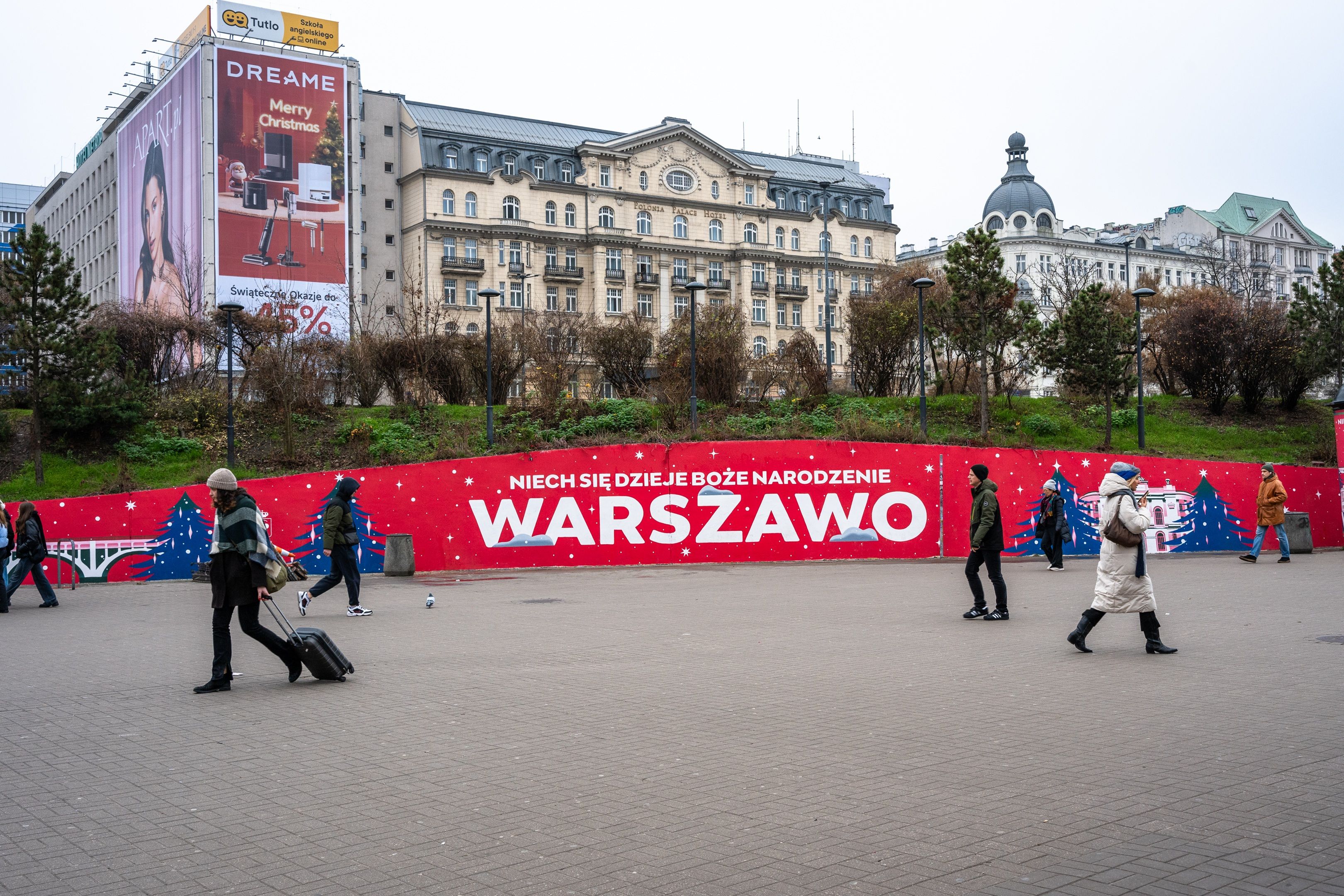 Good Looking Studio namalowało mural w Warszawie na Patelni dla miasta