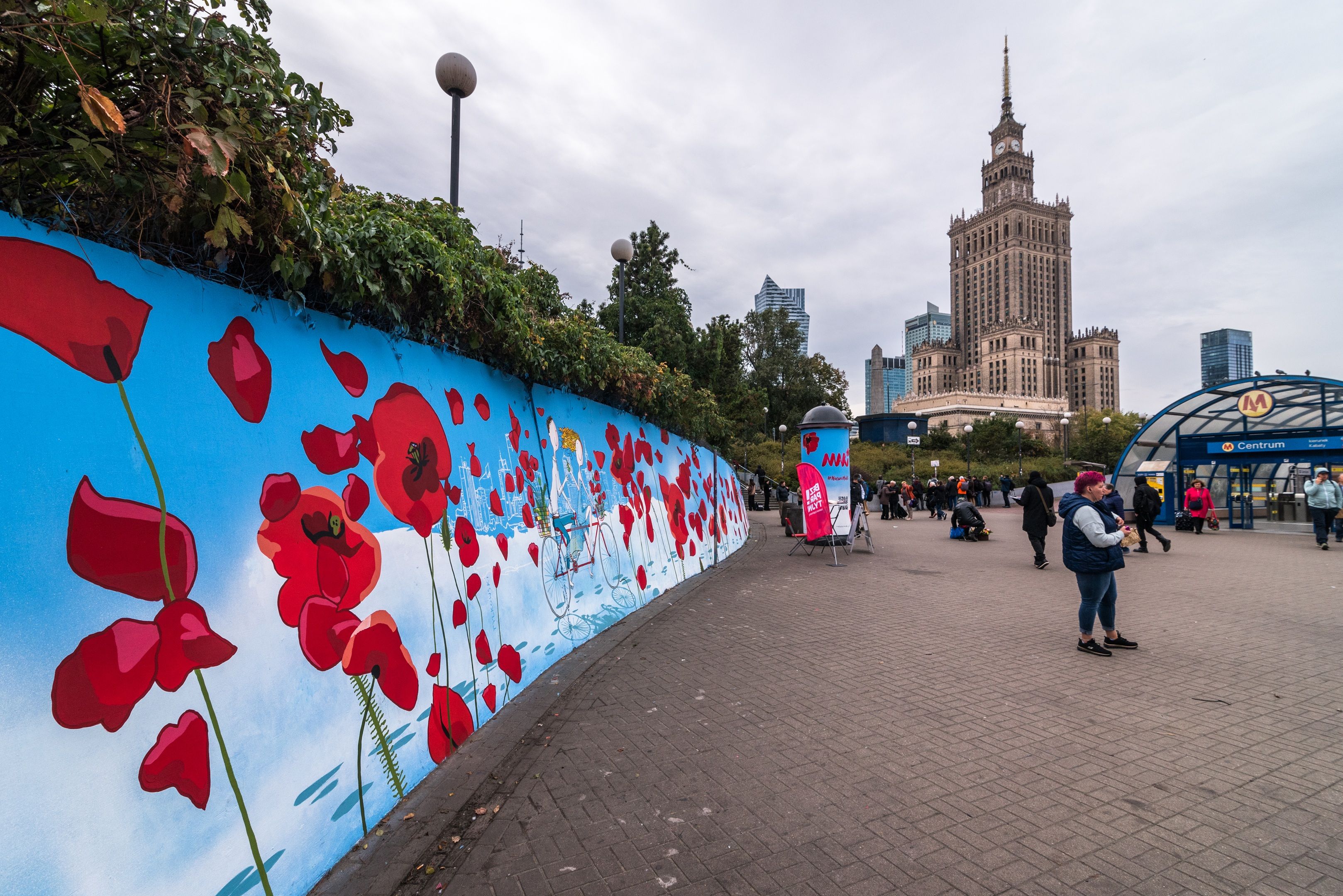 Good Looking Studio namalowało mural w Warszawie na Patelni dla miasta