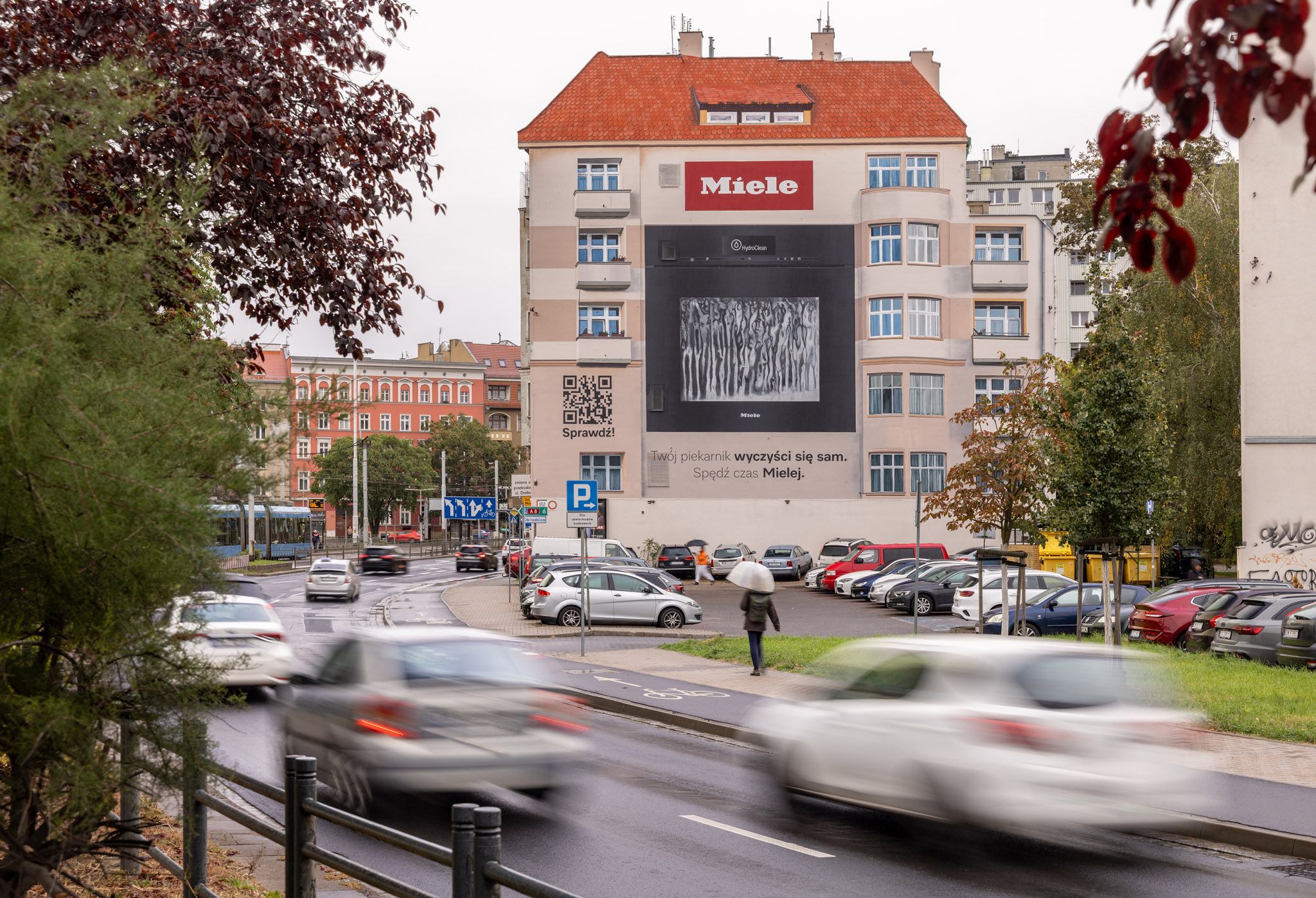 Nośnik reklamowy na ścianie przy ulicy Stanisława Dubois 22 we Wrocławiu