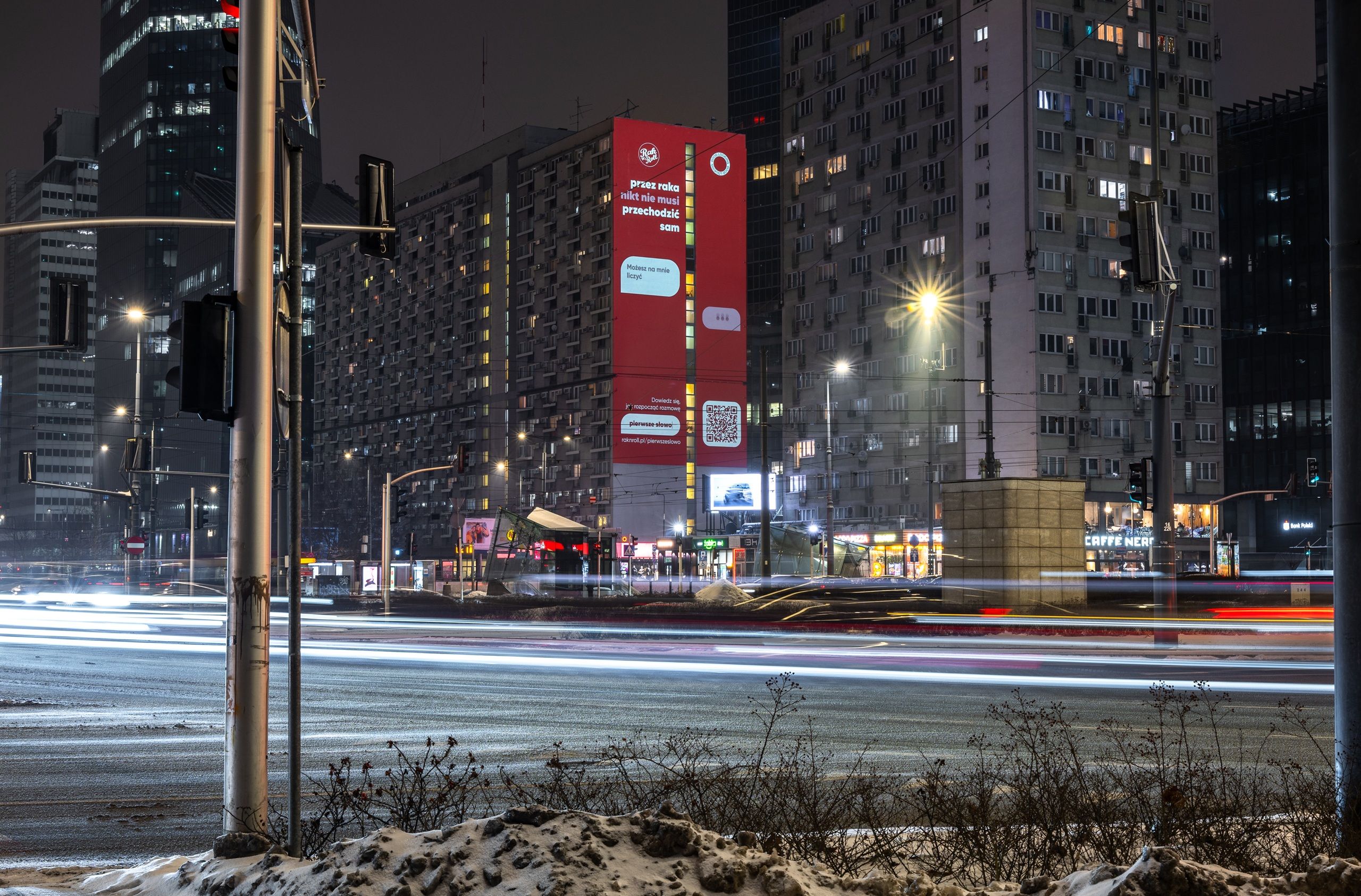 Good Looking zrealizowało motion mural dla Fundacji Rak'n'Roll w Warszawie przy Rondzie ONZ