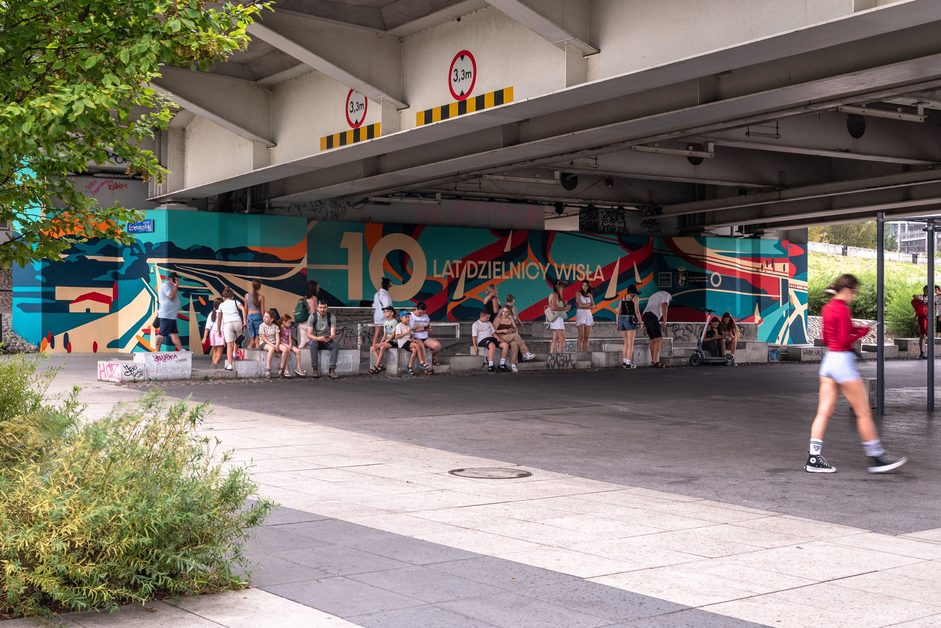 Good Looking namalowało mural w Warszawie przy Bulwarach Wiślanych