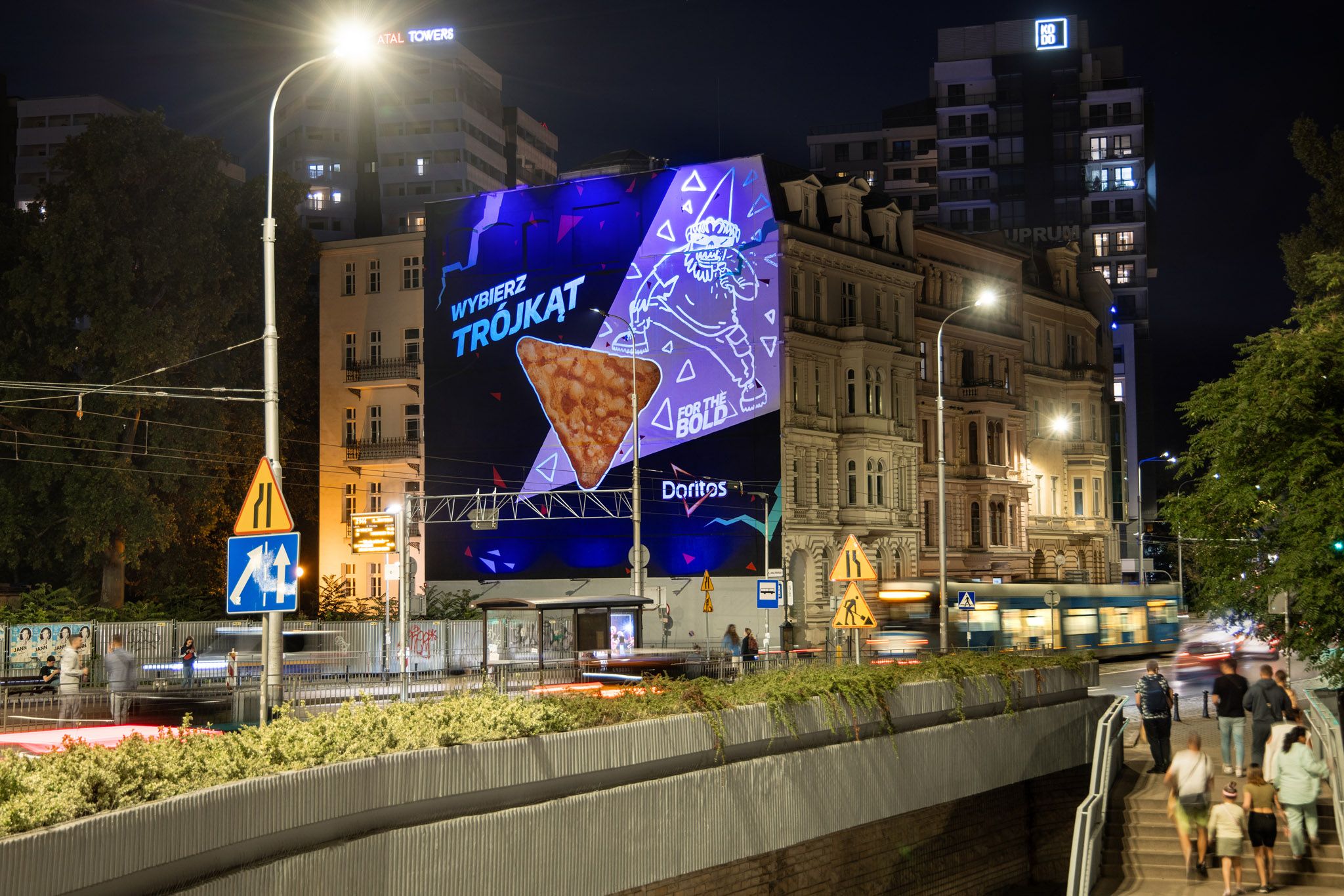 mural z efektem UV Doritos