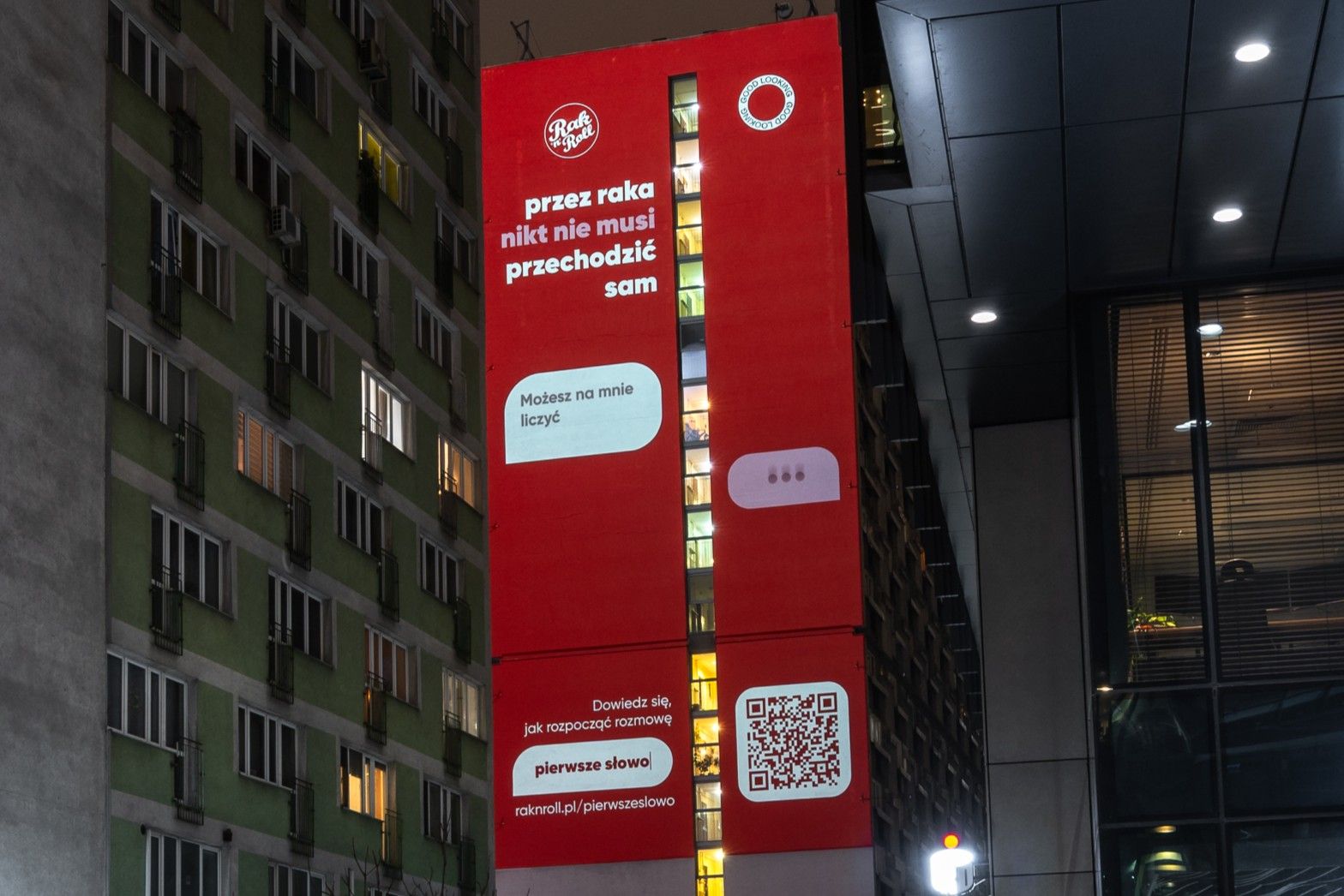 Good Looking zrealizowało motion mural dla Fundacji Rak'n'Roll w Warszawie przy Rondzie ONZ