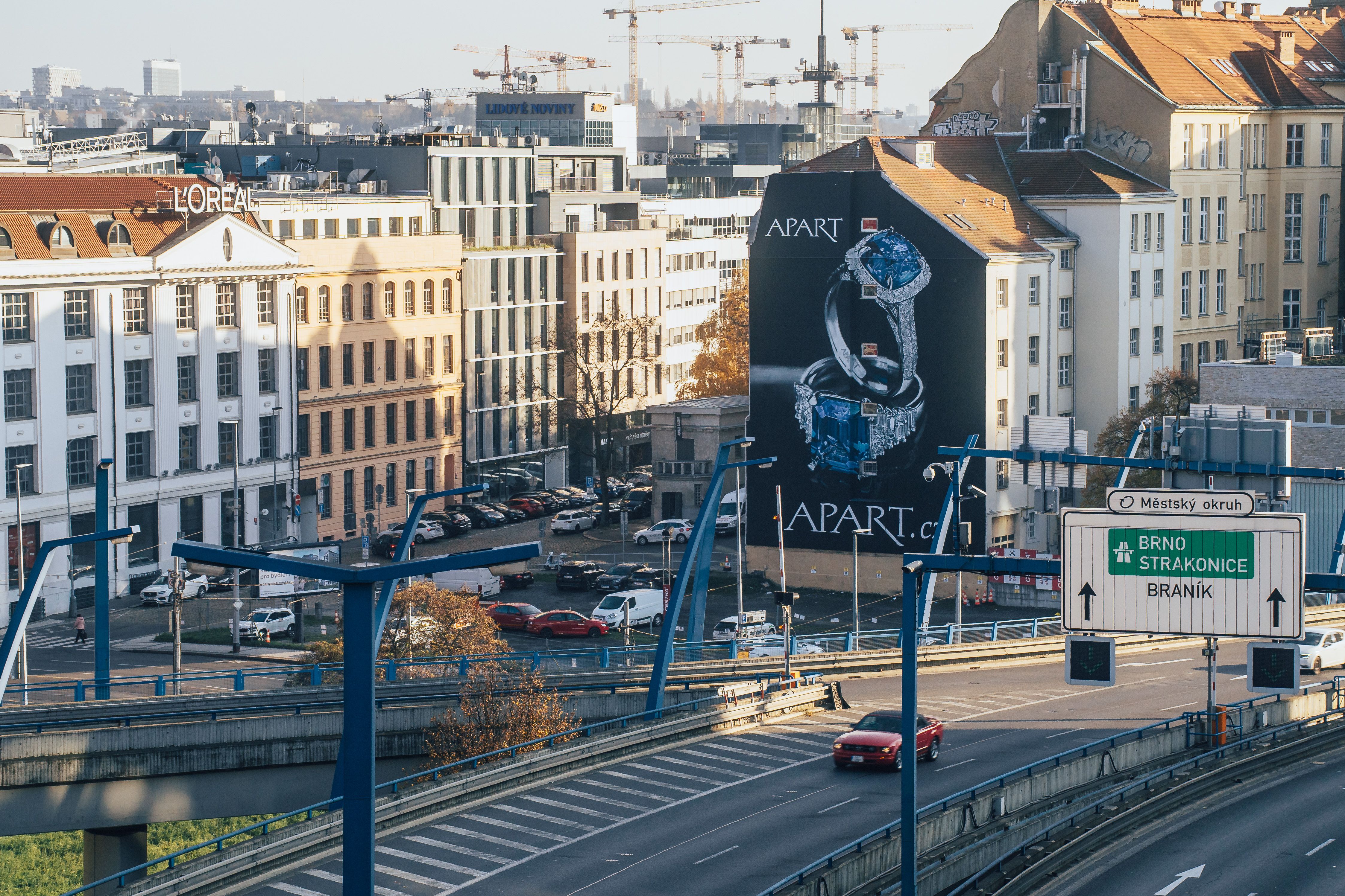 good looking mural praga czechy