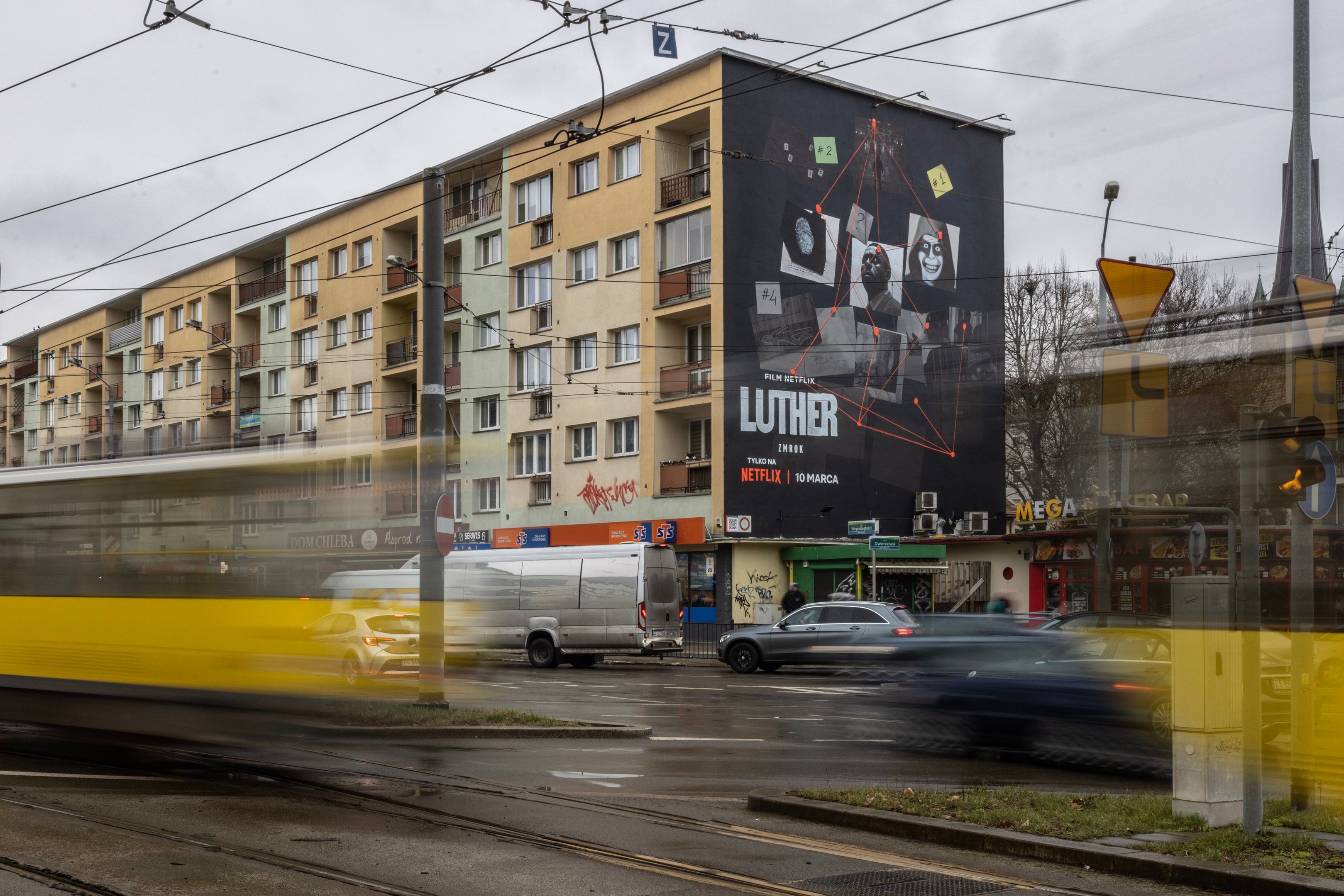 good looking mural szczecin luther