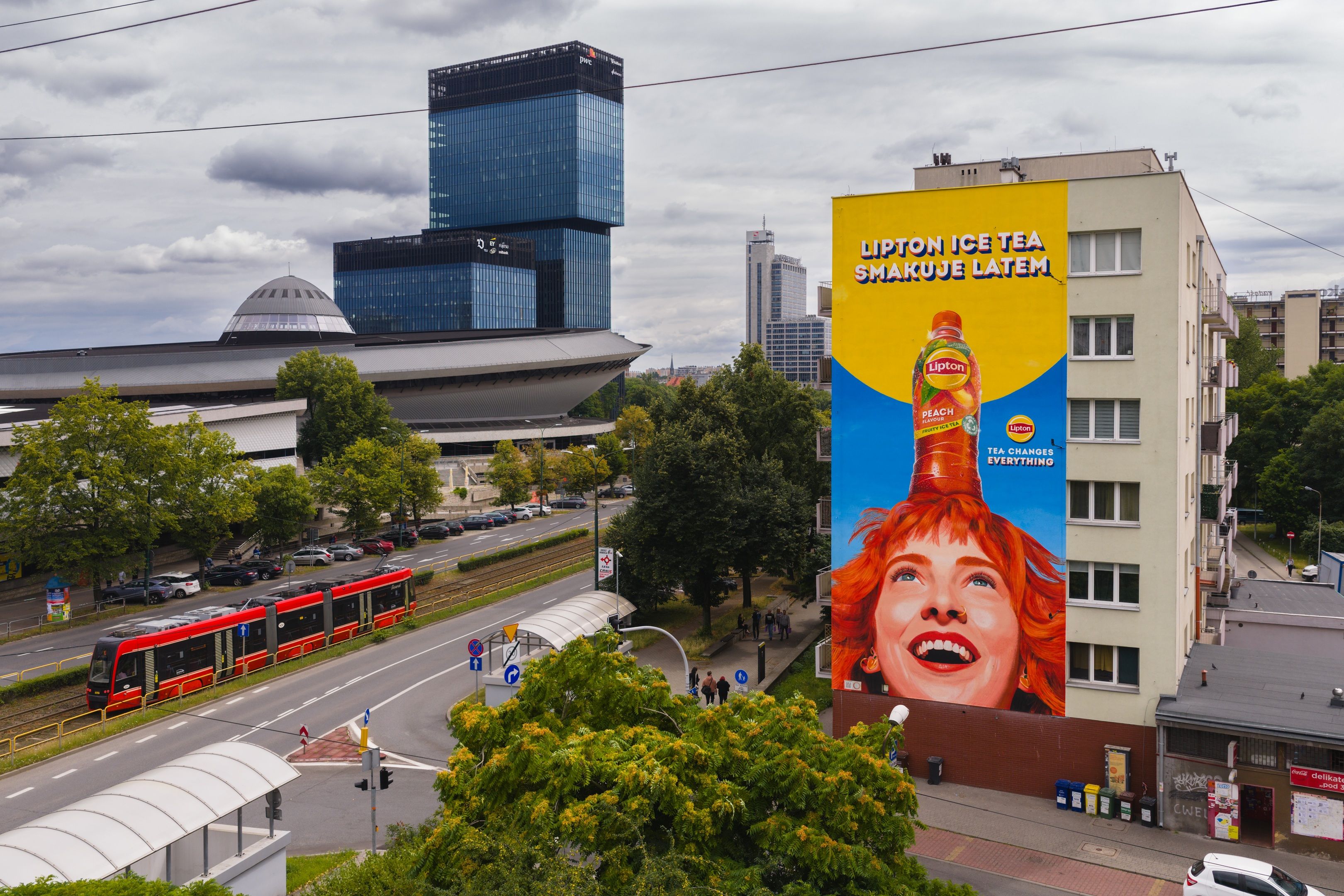 good looking mural w katowicach przy ul korfantego dla lipton