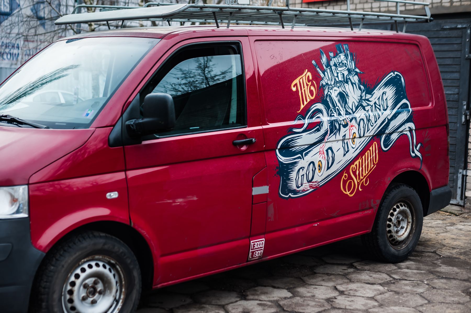 pomalowany samochód Good Looking Studio