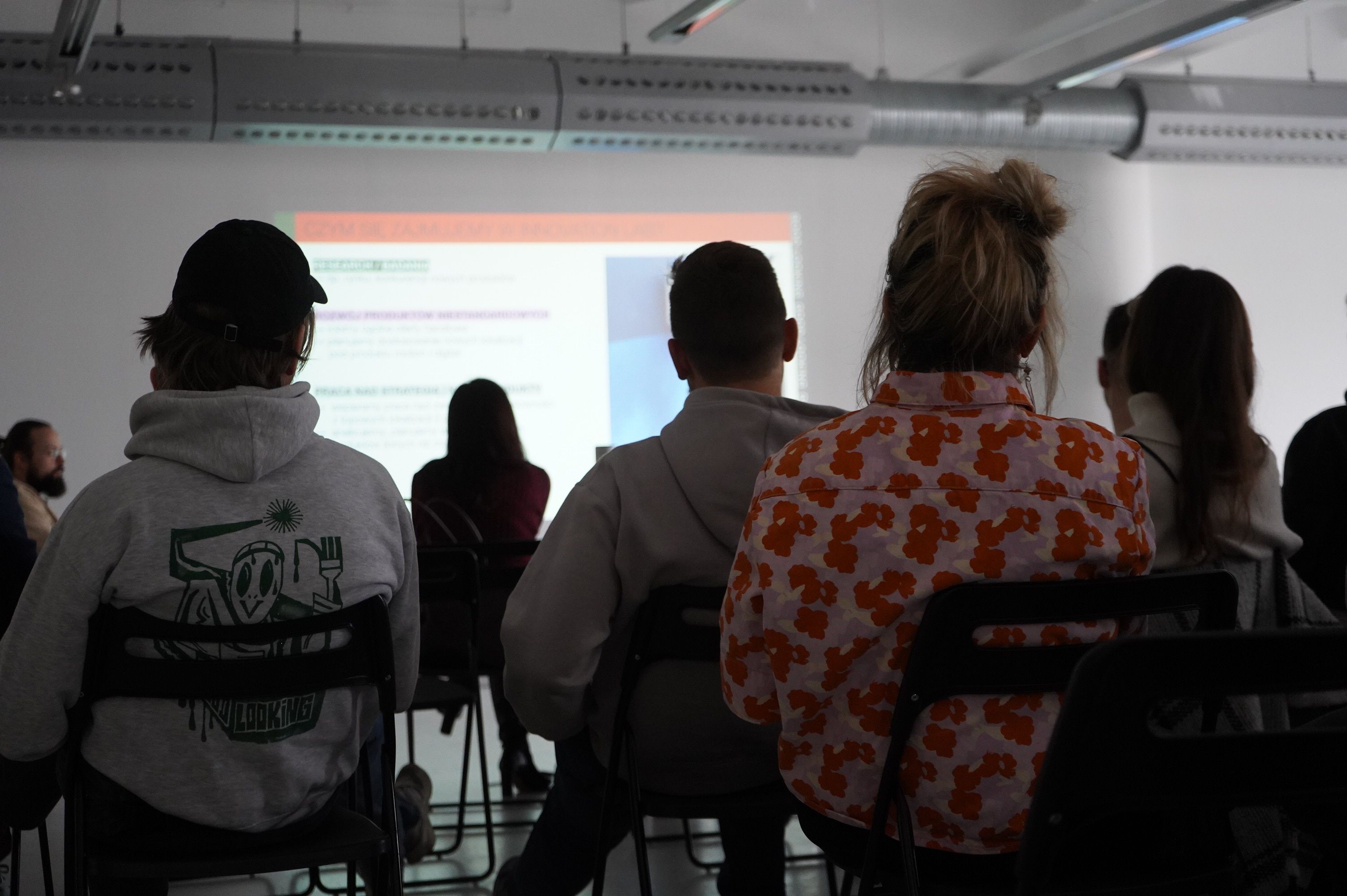 Spotkanie wewnętrzne w Good Looking - Podsumowanie 2025 roku, na zdjęciu pracownicy