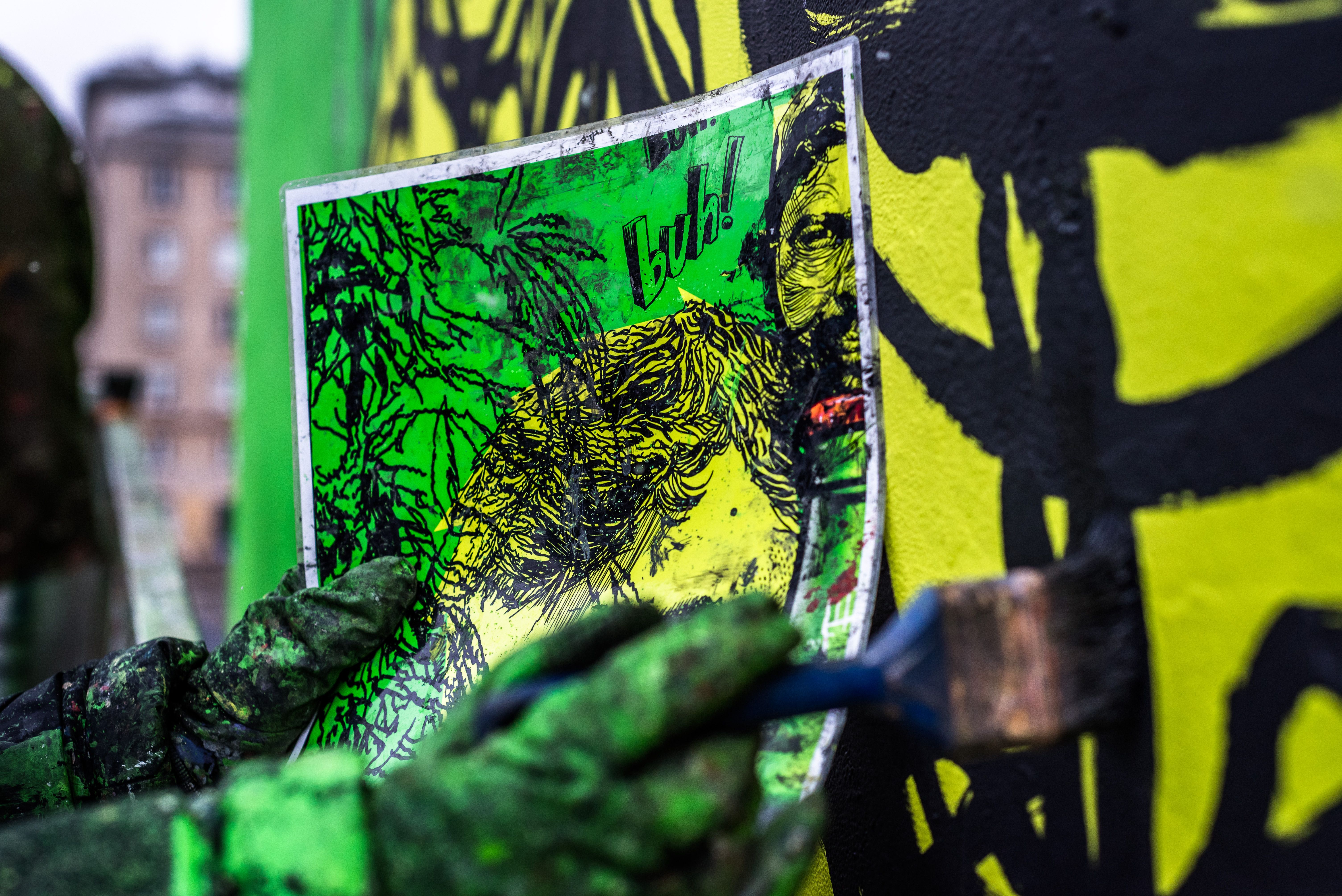 Good Looking namalowało mural dla BUH w Warszawie